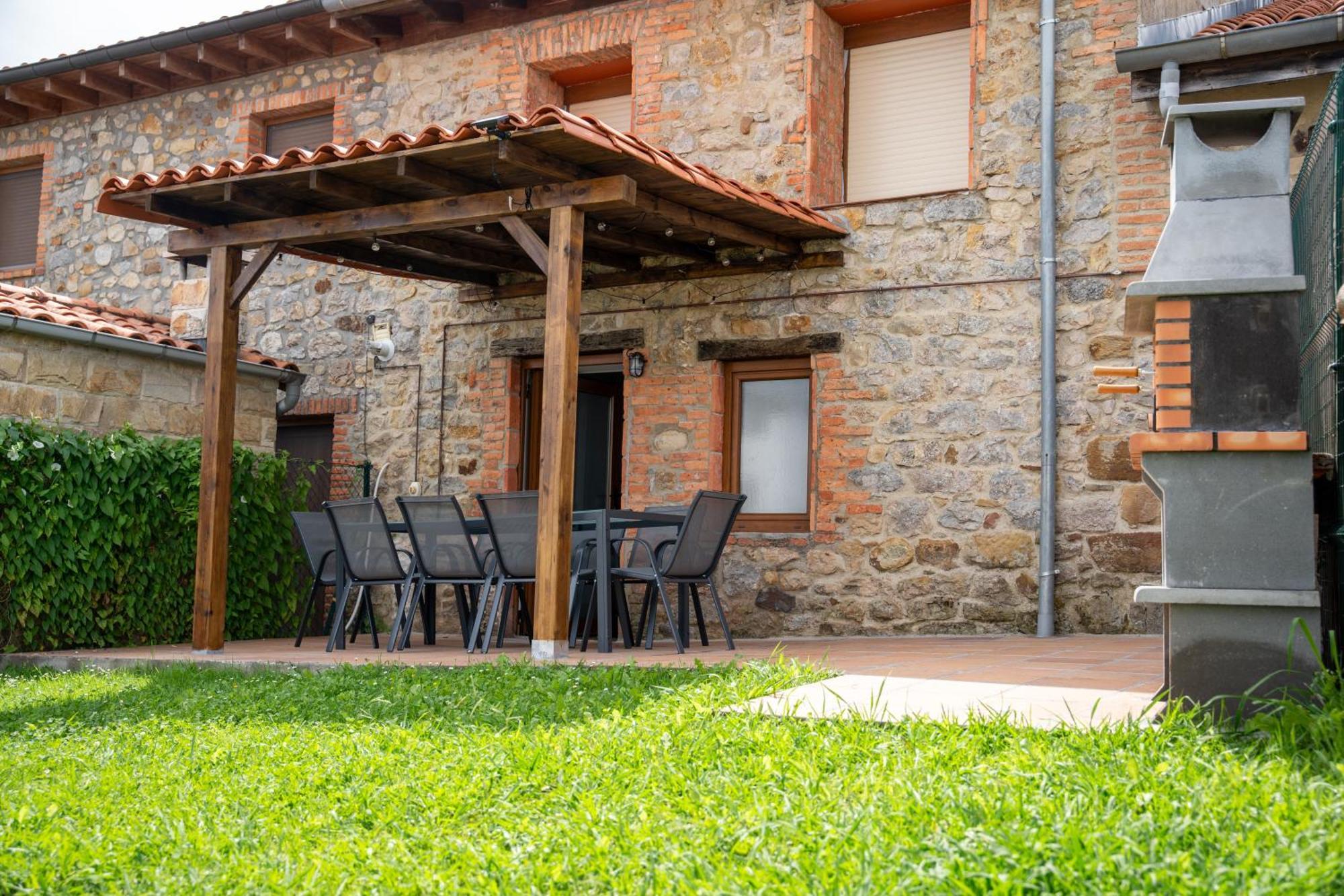 La Casita De By Urbanhosting Oruna